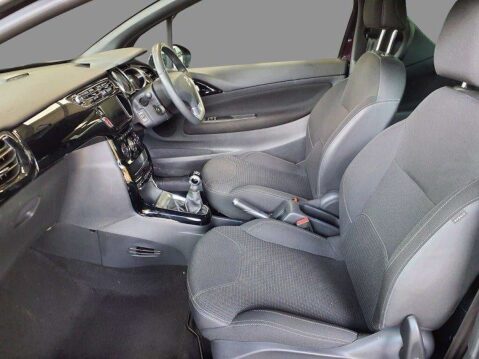 Citroen DS3 1.2 PureTech DSign Hatchback 3dr Petrol Manual Euro 5 (82 ps) 6