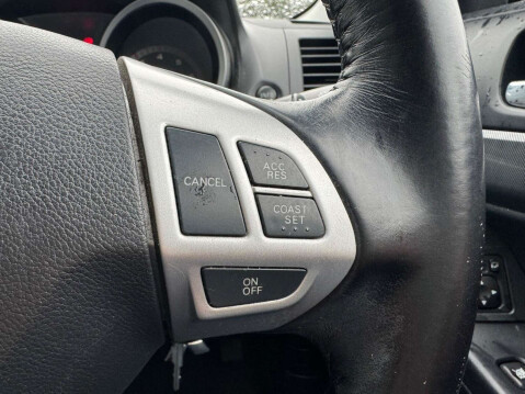 Mitsubishi Lancer 1.8 GS4 21