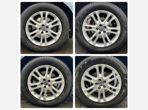 Volvo XC60 2.4 SE Lux Nav D5 AWD 47