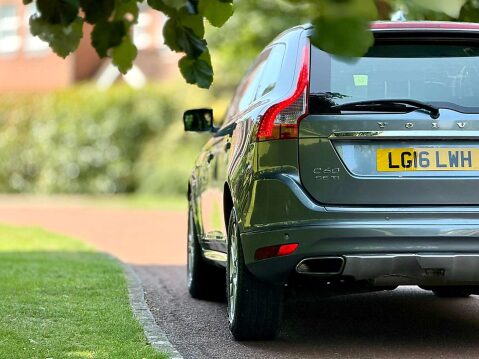Volvo XC60 2.4 SE Lux Nav D5 AWD 16