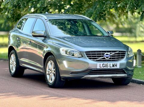 Volvo XC60 2.4 SE Lux Nav D5 AWD 9