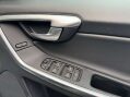 Volvo XC60 2.4 SE Lux Nav D5 AWD 44