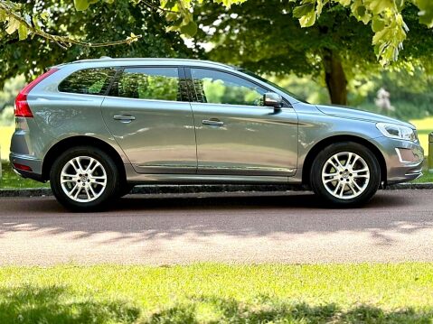Volvo XC60 2.4 SE Lux Nav D5 AWD 20