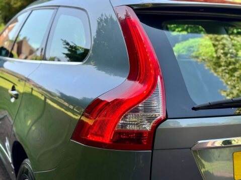Volvo XC60 2.4 SE Lux Nav D5 AWD 66