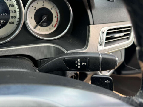 Mercedes-Benz E Class 2.1 E220 CDI AMG Sport 6