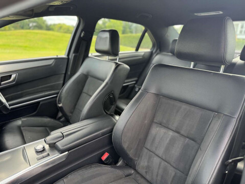 Mercedes-Benz E Class 2.1 E220 CDI AMG Sport 42