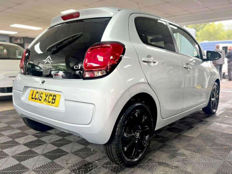 Citroen C1 1.2 PureTech Flair 19