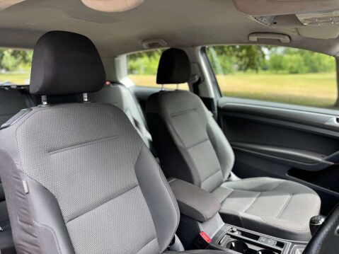 Volkswagen Golf SE TSI BLUEMOTION TECHNOLOGY 24