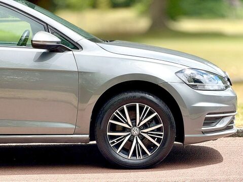 Volkswagen Golf SE TSI BLUEMOTION TECHNOLOGY 33