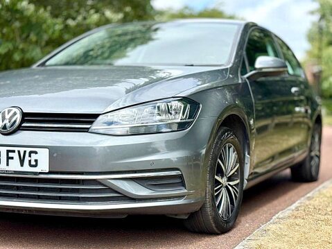 Volkswagen Golf SE TSI BLUEMOTION TECHNOLOGY 4