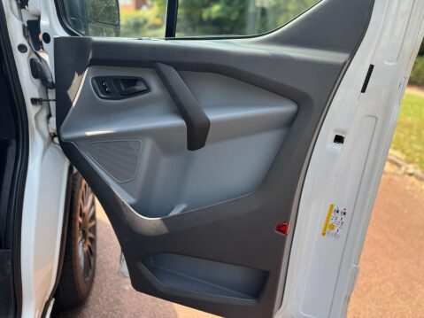 Ford Transit Custom 340 LR PV 37