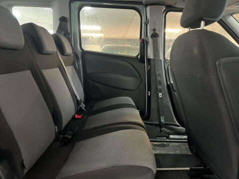 Fiat Doblo MULTIJET ELEGANZA 27