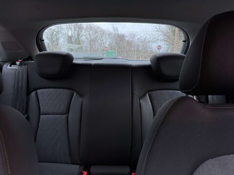 Audi A1 TFSI SPORT 6