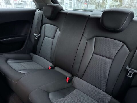 Audi A1 TFSI SPORT 42