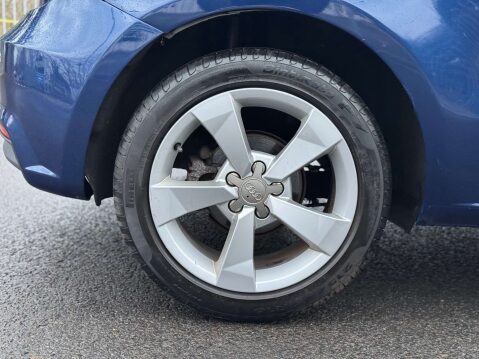 Audi A1 TFSI SPORT 50