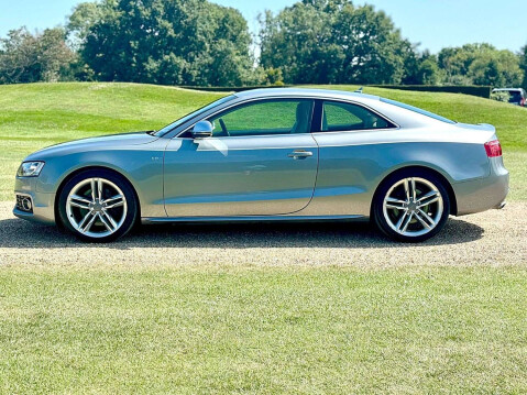Audi S5 4.2 V8 17