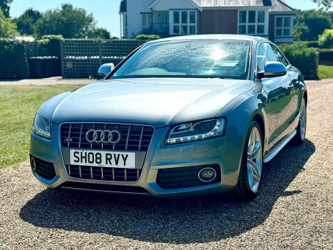 Audi S5 4.2 V8 12