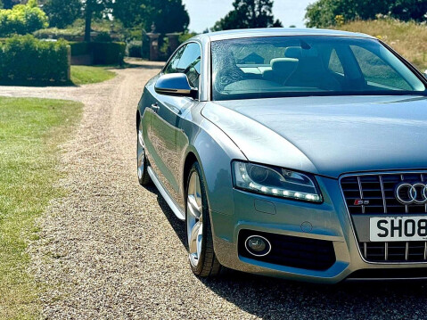 Audi S5 4.2 V8 9
