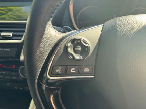 Mitsubishi Eclipse Cross 1.5 T 3 32