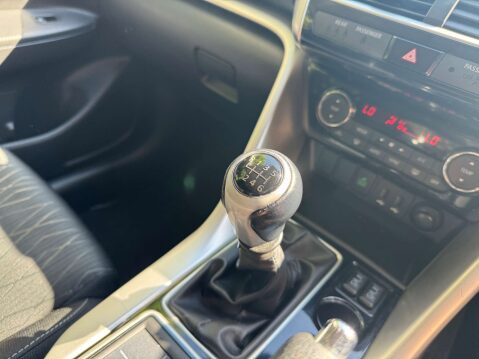 Mitsubishi Eclipse Cross 1.5 T 3 25
