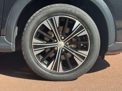 Mitsubishi Eclipse Cross 1.5 T 3 40
