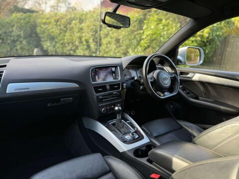 Audi SQ5 3.0 BiTDI V6 9