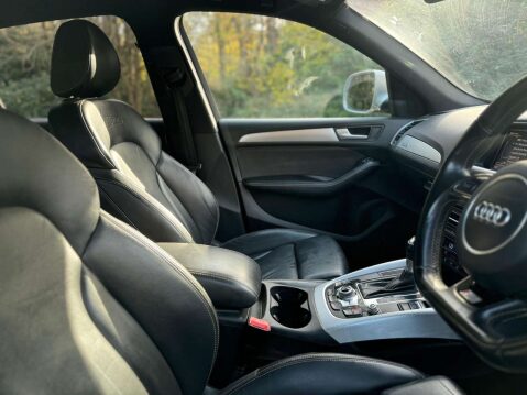 Audi SQ5 3.0 BiTDI V6 32