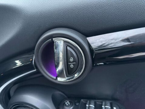 Mini Hatch 1.2 5-Door Hatch One 6