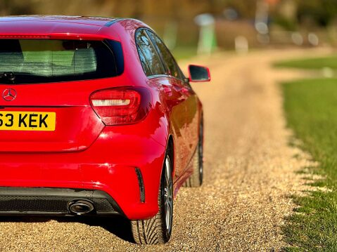 Mercedes-Benz A Class 2.0 A250 BlueEfficiency AMG Sport Auto 5dr 42