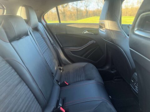Mercedes-Benz A Class 2.0 A250 BlueEfficiency AMG Sport Auto 5dr 55
