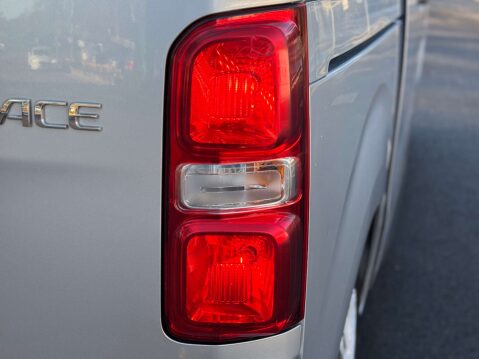 Toyota Proace 1.6 Proace Icon 41