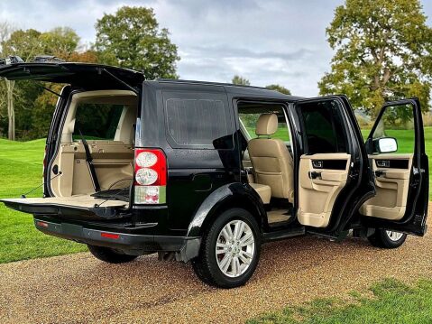 Land Rover Discovery 3.0 Discovery HSE TDV6 Auto 4WD 5dr 4
