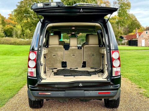 Land Rover Discovery 3.0 Discovery HSE TDV6 Auto 4WD 5dr 17