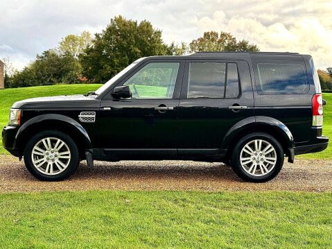 Land Rover Discovery 3.0 Discovery HSE TDV6 Auto 4WD 5dr 32