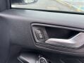 Ford Focus 1.5 T EcoBoost Titanium X 26