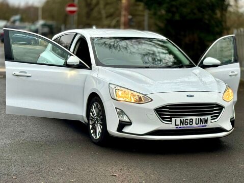 Ford Focus 1.5 T EcoBoost Titanium X 58