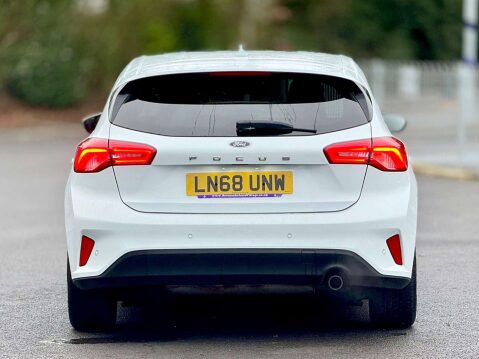 Ford Focus 1.5 T EcoBoost Titanium X 64