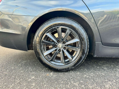 BMW 5 Series 2.0 520d SE Auto 4dr 9