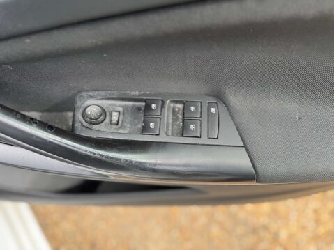 Vauxhall Astra 1.4 Astra Design 5dr 18