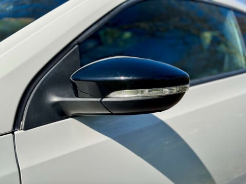 Volkswagen Scirocco 2.0 Scirocco GT Semi-Auto 3dr 45