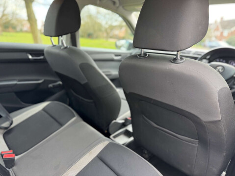 Skoda Fabia 1.0 Fabia Colour Edition MPI 5dr 30
