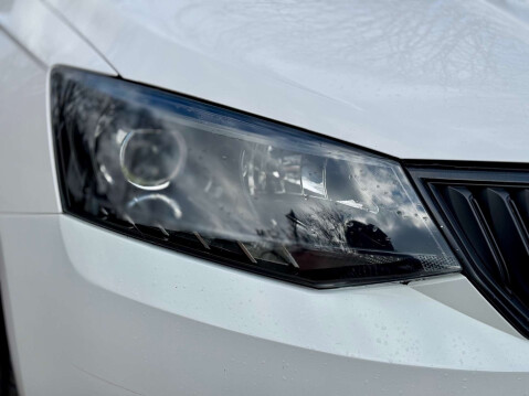 Skoda Fabia 1.0 Fabia Colour Edition MPI 5dr 54