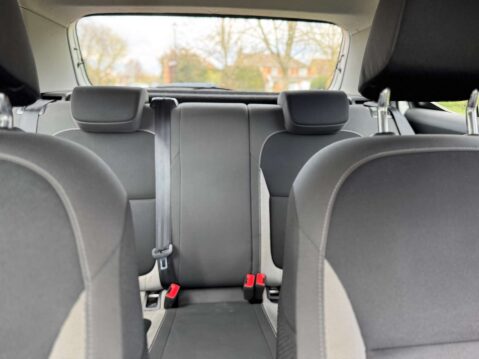 Skoda Fabia 1.0 Fabia Colour Edition MPI 5dr 29