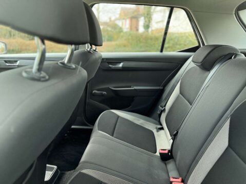 Skoda Fabia 1.0 Fabia Colour Edition MPI 5dr 31