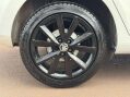 Skoda Fabia 1.0 Fabia Colour Edition MPI 5dr 39