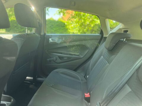 Ford Fiesta 1.0 Fiesta Zetec 5dr 39
