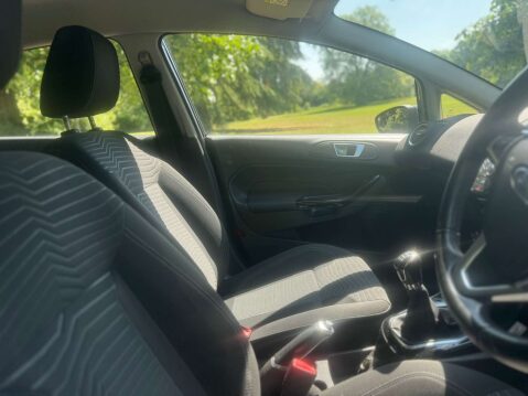 Ford Fiesta 1.0 Fiesta Zetec 5dr 34