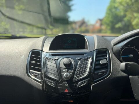 Ford Fiesta 1.0 Fiesta Zetec 5dr 30