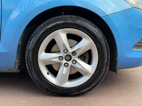 Ford Focus 1.8 Focus Zetec 125 5dr 40
