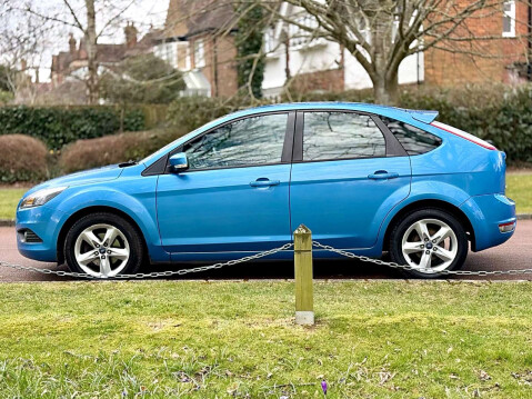Ford Focus 1.8 Focus Zetec 125 5dr 14